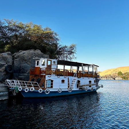 Houseboat Hotel And Nile Cruises Zainoba Asuán Exterior foto