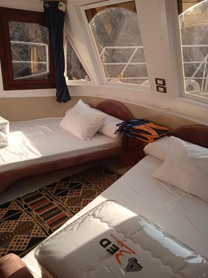 Houseboat Hotel And Nile Cruises Zainoba Asuán Exterior foto